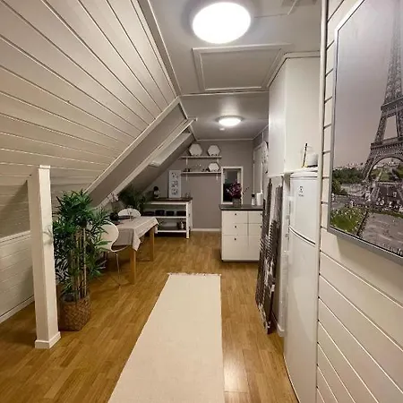 Apartment Sentrumsnaer Hybelleilighet Med Eget Kjokken Stavanger